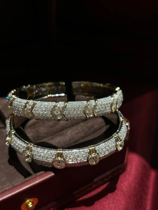 Velriza Celeste Chevron Bangle Set