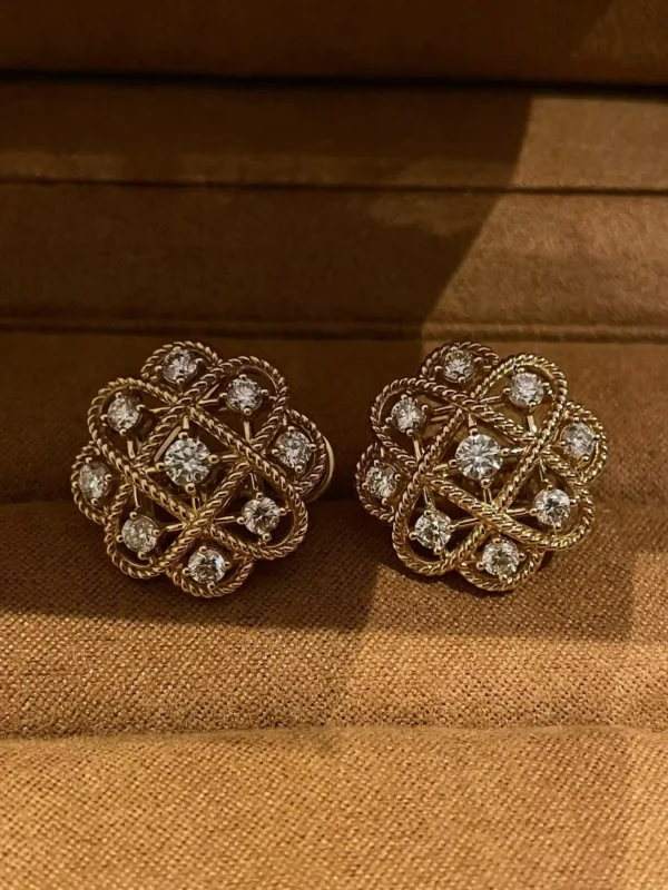Velriza Infinity Knot Flower Studs