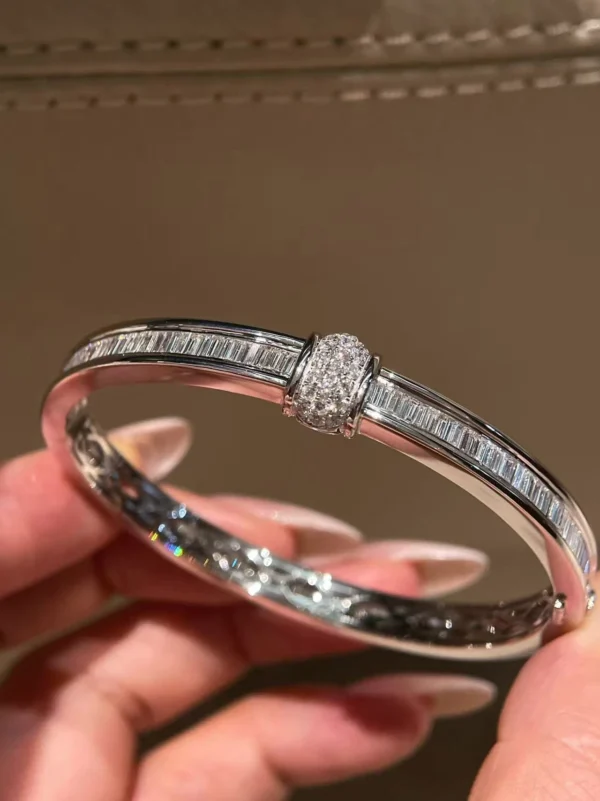 Velriza Platinum Lineage Baguette Bangle