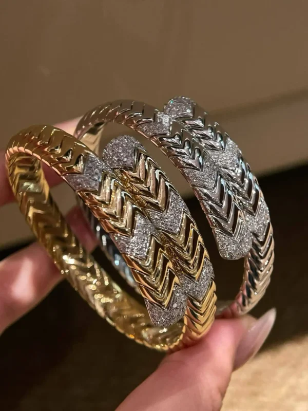 Velriza Vantage Chevron Bangle Trio